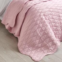 Catherine Lansfield Scallop Waves Quilted Bedspread