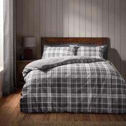 Catherine Lansfield Cosy Sherpa Check Duvet Cover Set - thumbnail 1