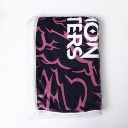 K Pop Demon Hunters Kpop Demon Hunters Pink Sherpa Back Fleece Blanket - thumbnail 8