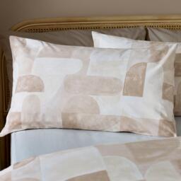 Catherine Lansfield Sloane Geo Reversible Duvet Cover Set - thumbnail 3