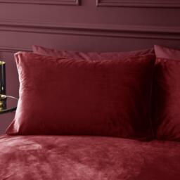 Catherine Lansfield Kingsley Soft Matt Velvet Duvet Cover Set - thumbnail 2