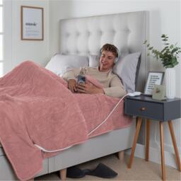 Slumberdown Comfy Hugs Heated Throw - thumbnail 1