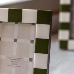 Gallery Coria Photo Frame 6x4in - thumbnail 4