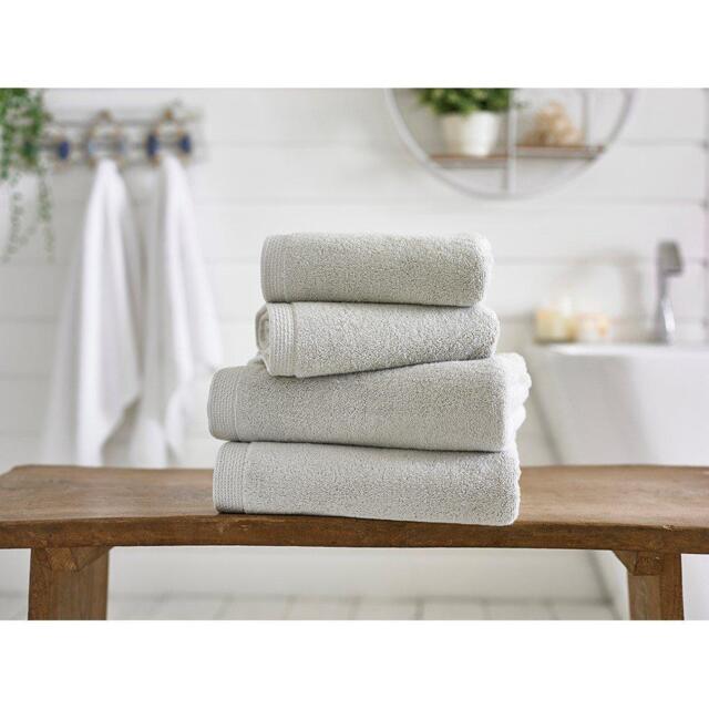 The Lyndon Company Egyptian Spa 700gsm Cotton Towel - image 1