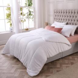 Downland 4.5 Tog Soft Touch Duvet - thumbnail 2