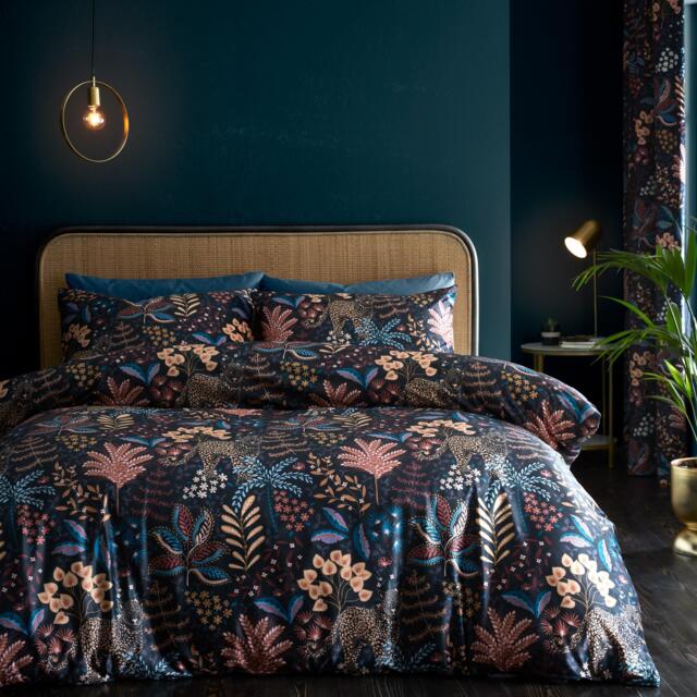 Catherine Lansfield Soft Velvet Exotic Leopard Duvet Cover Set - image 1