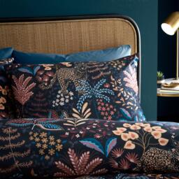 Catherine Lansfield Soft Velvet Exotic Leopard Duvet Cover Set - thumbnail 2