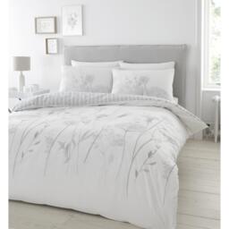 Catherine Lansfield Meadowsweet Floral Reversible Duvet Cover Set - thumbnail 1