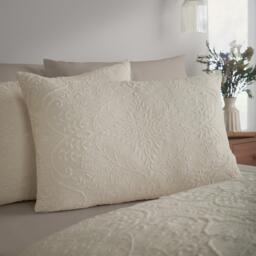 Catherine Lansfield Amelia Jacquard Duvet Cover Set - thumbnail 2