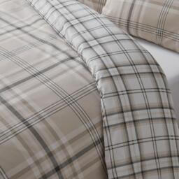 Catherine Lansfield Kelso Check Reversible Duvet Cover Set - thumbnail 4