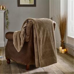 The Lyndon Company Burghley Throw - 130x170cm - thumbnail 1