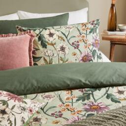 Wylder Wallflower Printed Botanical Duvet Set - thumbnail 2