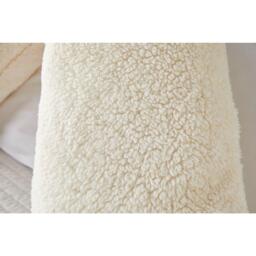 Downland Teddy Fleece V-shape Pillow - thumbnail 3