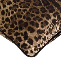 Dolce and Gabbana Casa Leopard Velvet 60x60cm Sofa Cushion - thumbnail 4
