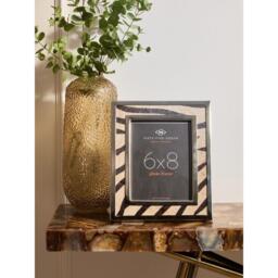 Fifty Five South Kensington Townhouse 6in x 8in Zebra Design Photo