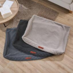 Slumberdown Paws for Slumber Sherpa Pet Bed Cover