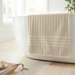 Bianca Hotel Towel 600gsm - thumbnail 3