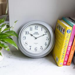 KitchenCraft Living Nostalgia 25cm Clock French G - thumbnail 3
