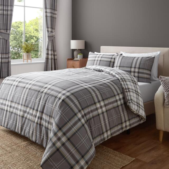 Catherine Lansfield Kelso Check Reversible Duvet Cover Set - image 1