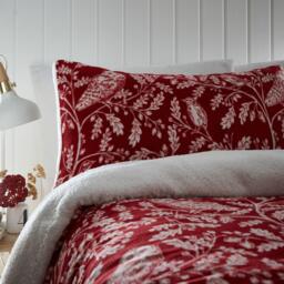 Dreams and Drapes Christmas Woodland Owls Duvet Cover Set in Sage - thumbnail 2