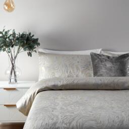 Paoletti Marble Reversible Duvet Set - thumbnail 3