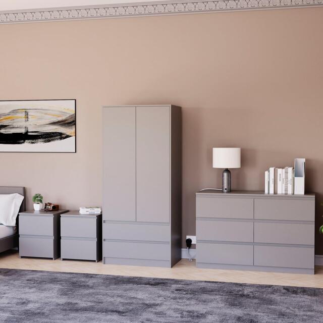Lassic Vida Designs 4 Piece Denver Bedroom Set 4 - image 1