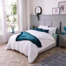 Downland Soft Like Down 7.5 tog Duvet - thumbnail 2