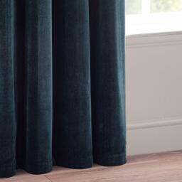 Yard Heavy Chenille Fully Lined Eyelet Curtains - thumbnail 4