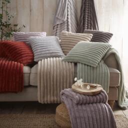 Appletree Morritz Soft Reversible Bedspread Throw - Terracot - thumbnail 4