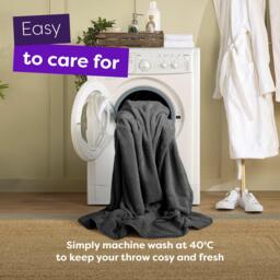 Slumberdown Elegantly Warm Luxury Heated Throw - thumbnail 7