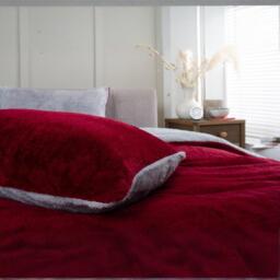The Lyndon Company Pillowcases
