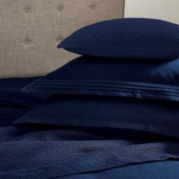 Bedeck of Belfast Vendi 300TC Infused Cotton Duvet Cover - thumbnail 3