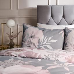 Catherine Lansfield Dramatic Floral Reversible Duvet Cover Set - thumbnail 3
