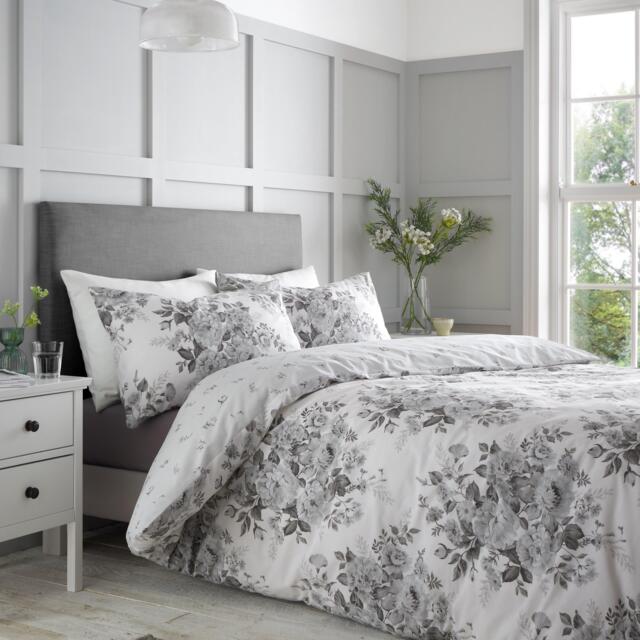 Catherine Lansfield Elinda Floral Reversible Duvet Cover Set - image 1
