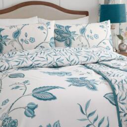 Dreams and Drapes Samira Heritage Floral Duvet Cover Set in Plum - thumbnail 2
