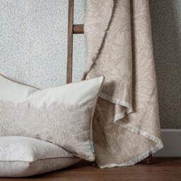 Morris and Co Marigold Jacquard Throw - thumbnail 5