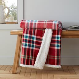 Catherine Lansfield Cosy Kelso Check Blanket Throw - thumbnail 1