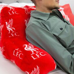 Liverpool FC Liverpool FC Target Cuddle Cushion - thumbnail 6