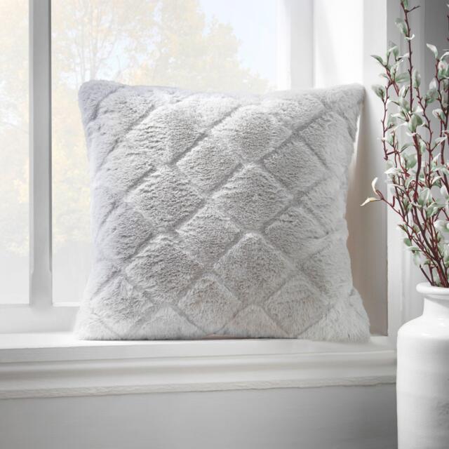 Catherine Lansfield Cosy Diamond Faux Fur Cuddle Cushion Back Rest - image 1
