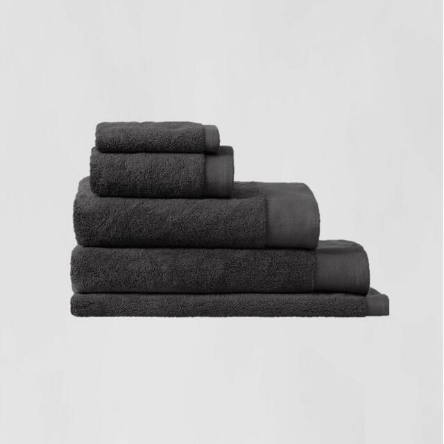 Sheridan Luxury Retreat Towel - image 1