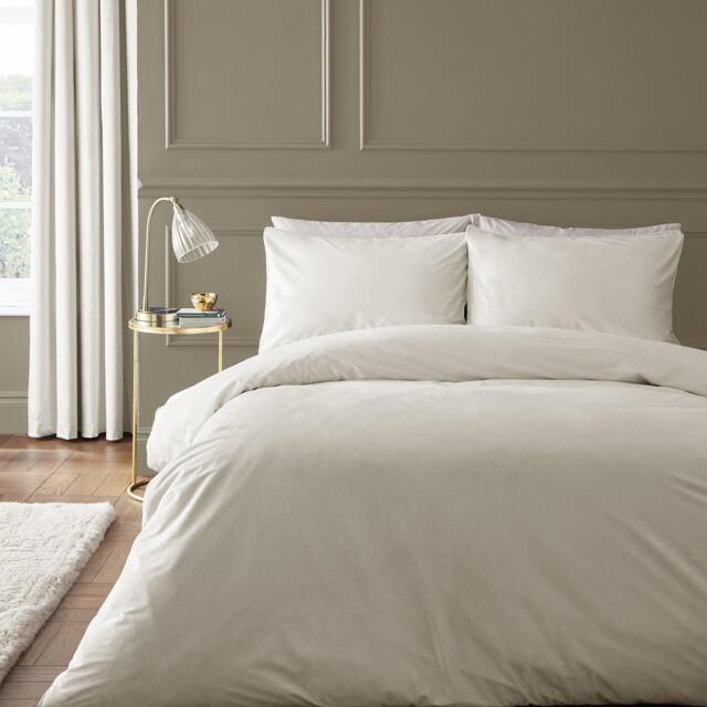 Catherine Lansfield Kingsley Soft Matt Velvet Duvet Cover Set - image 1