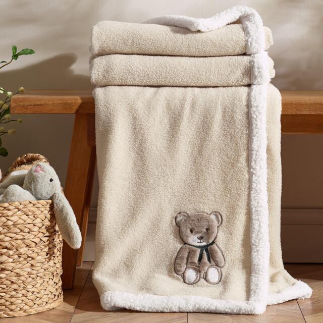 Catherine Lansfield Sherpa Teddy Bear Cosy Fleece Blanket Throw - image 1