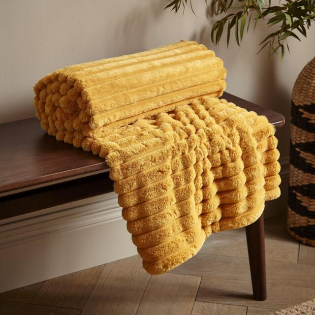 Catherine Lansfield Cosy Ribbed Faux Fur Soft Blanket Throw - image 1