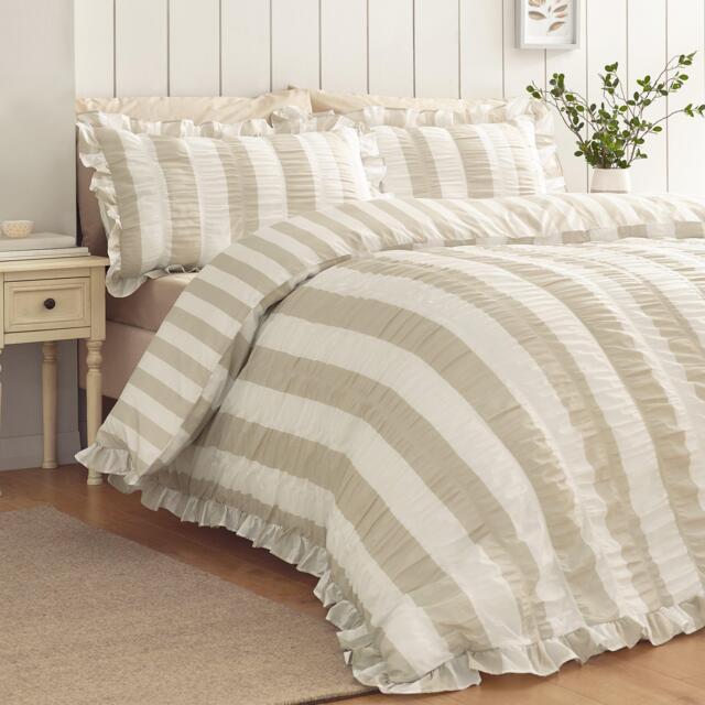 Catherine Lansfield Seersucker Frill Stripe Duvet Cover Set - image 1