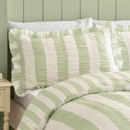 Catherine Lansfield Seersucker Frill Stripe Duvet Cover Set - thumbnail 3