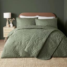 Serene Home Luana Embossed Floral Bedspread in Green - thumbnail 2