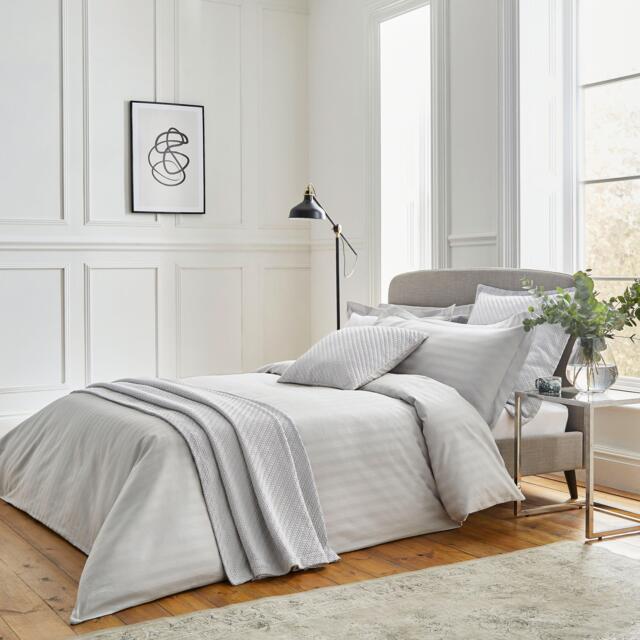 Bedeck of Belfast Adan Duvet Cover - image 1