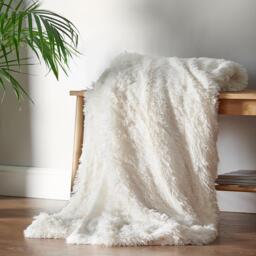Catherine Lansfield Cuddly Deep Pile Blanket Throw - thumbnail 1