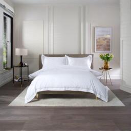The Lyndon Company Hampstead Percale Cotton Duvet Set