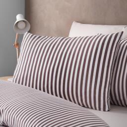 Catherine Lansfield Epping Textured Stripe Duvet Cover Set - thumbnail 3